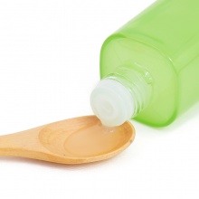 【美妝一號商城】百雀羚草本系列水嫩倍現(xiàn)盈透精華水100ml(J14613)